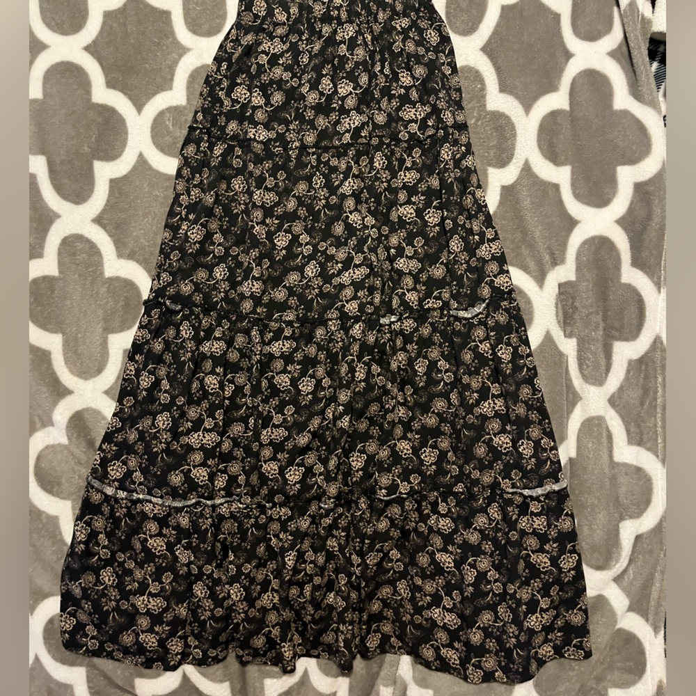 Japna Black and White Floral Maxi Skirt